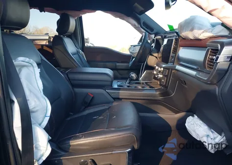 2023 Ford F-150 Lariat z USA, uszkodzony, nr VIN 1FTFW1E59PFB44415